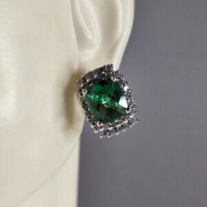 Pr of Womens 14K White Gold Stick Earrings 8.8g E984